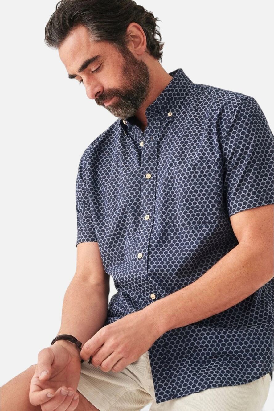 Faherty Playa Shirt Men’s Small Short Sleeve Stretch Midnight Fishscale Cotton